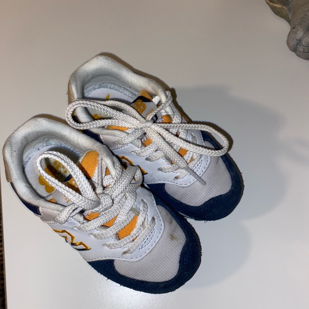 Toddler new balance size 6.5C